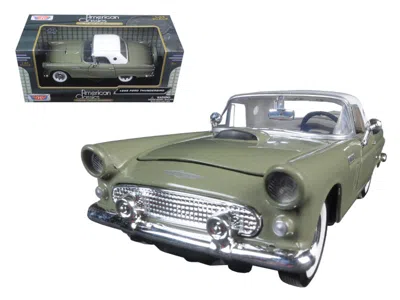 Motormax 1956 Ford Thunderbird Soft Top Green 1/24 Diecast Car Model By