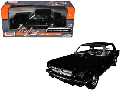 Motormax 1964 1/2 Ford Mustang Black 1/24 Diecast Model Car By