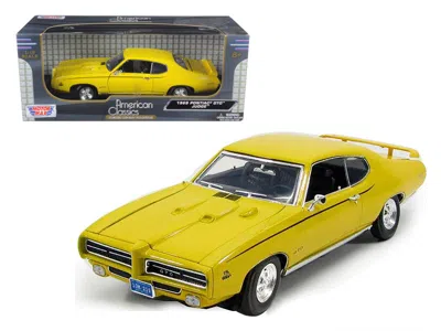 Motormax 1969 Pontiac Gto Judge Yellow 1/18 Diecast Model Car By
