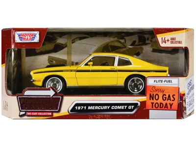 MOTORMAX 1971 MERCURY COMET GT YELLOW WITH BLACK STRIPES "FORGOTTEN CLASSICS" SERIES 1/24 DIECAST MODEL CAR B
