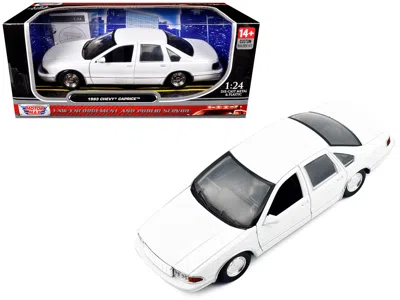Motormax 1993 Chevrolet Caprice Police Car Unmarked White "custom Builder's Kit" Series 1/24 Diecast Model Ca
