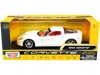 Motormax 2005 Chevrolet Corvette C6 White With Red Interior "history Of Corvette" Series 1/24 Diecast Model C In White