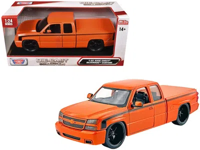Motormax 2006 Chevrolet Silverado Custom Pickup Truck Orange Metallic With Black Stripes "die-cast Collection
