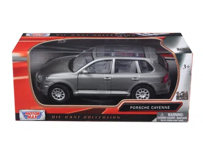 Motormax 2008 Porsche Cayenne Model Car, Grey