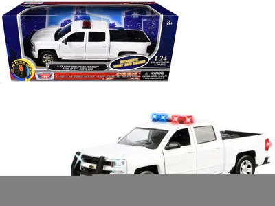 Motormax 2017 Chevrolet Silverado 1500 Lt Z71 Crew Cab Pickup Truck White With Flashing Light Bar And Front A