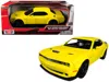 Motormax 2018 Dodge Challenger Srt Hellcat Widebody Yellow 1/24 Diecast Model Car By