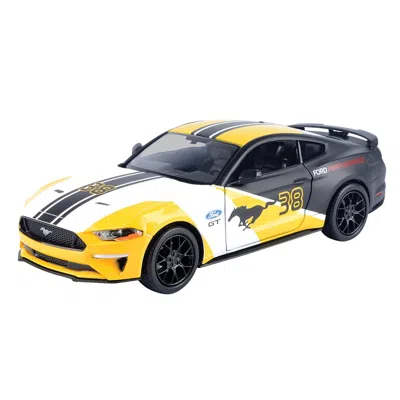 Motormax 2018 Ford Mustang Gt No.38 White & Matt Black With Yellow Graphics Gt Racing Series 1-24 Diecast Mod