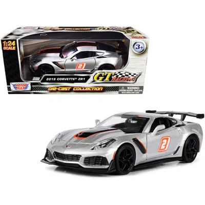 Motormax 2019 Chevrolet Corvette Zr1 No.2 Silver With Black &orange Stripes Gt Racing Series 1 By 24 Scale Di