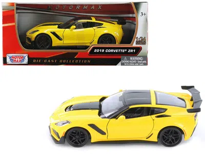 Motormax 2019 Chevrolet Corvette Zr1 Yellow With Black Accents 1/24 Diecast Model Car By