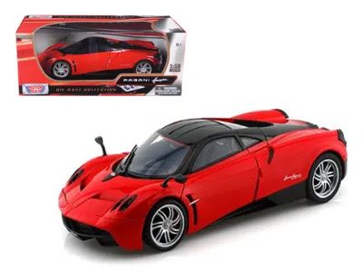 Motormax 1 By 18 Pagani Huayra Diecast Car - Red