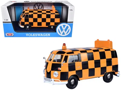 Motormax Volkswagen Type 2 (t1) Airport Runway Delivery Van Black And Orange Checkered 1/24 Diecast Model Car