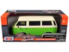 Motormax Volkswagen Type 2 (t3) Van Green And Beige "timeless Legends" Series 1/24 Diecast Model Car By Motor