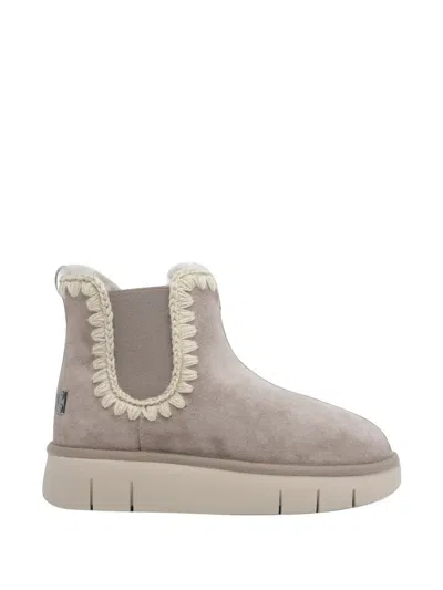 Mou Bounce Chelsea Boots In Neutral