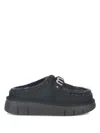 Mou 'bounce Clog Metal Logo' Slippers In Black