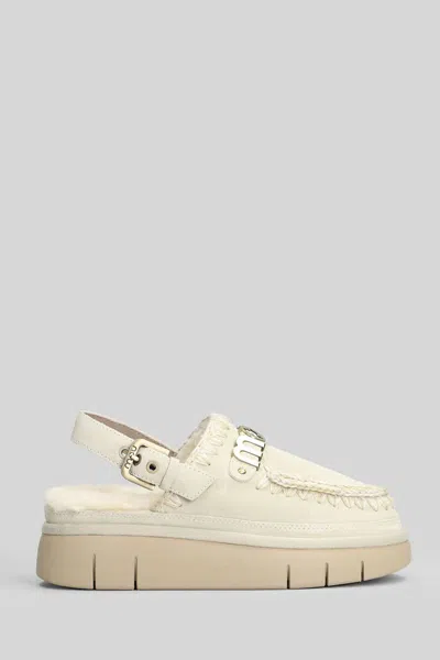 Mou Bounce Clog Slipper-mule In Grey Suede In Multi