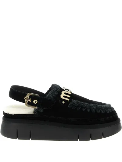 Mou Bounce Round-toe Boots In Black