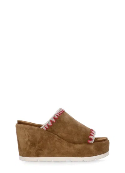 MOU BROWN SUEDE LEATHER EVA MONOBAND WEDGES
