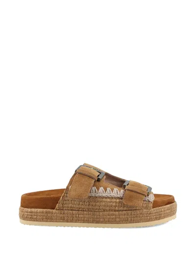 Mou Buckle Woven Sandals In Brown