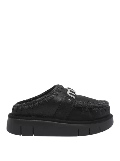 Mou Letter Logo Bounce Clog In Black
