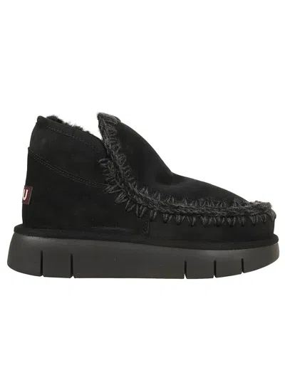 Mou Chunky Sole Ankle Boots With Stitched Detailing In Black