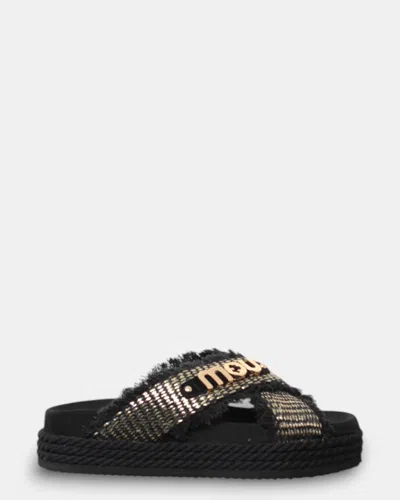 Mou Criss-cross Sandal Refinery - Rmbla In Black
