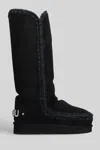 Mou Eskimo 40 Low Heels Boots In Black Suede In Black