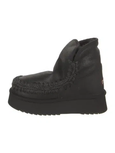 Pre-owned Mou Leather Crochet Trim Snow Boots In Black