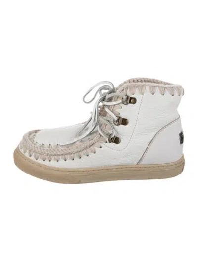 Pre-owned Mou Leather Fur Trim Boots In White