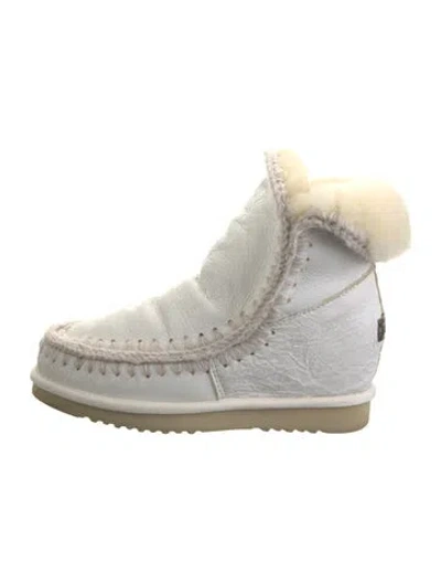 Pre-owned Mou Leather Whipstitch Trim Snow Boots In Neutral