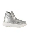 MOU MOU ESKIMO CROCHET STITCH-TRIM BOOTS