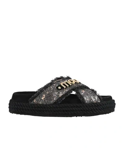 Mou Logo Slippers In Black
