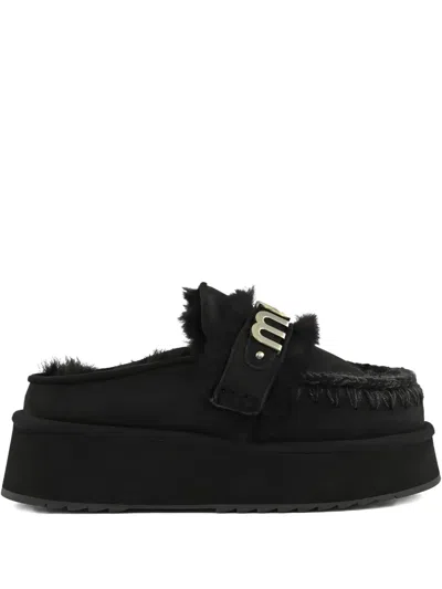 Mou Logo-detail Platform Mules In Black