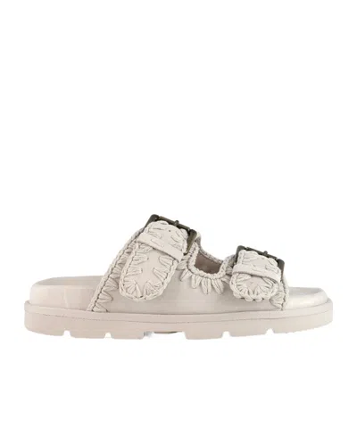 Mou New Bio With Buckles In Grau