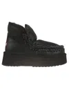 Mou Mini Eskimo Platform Boot In Cracked Black In Cbkg Cracked Black Grey