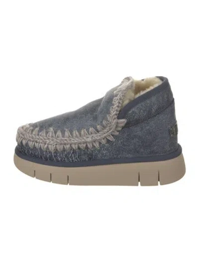Pre-owned Mou Nubuck Fur Trim Boots In Blue