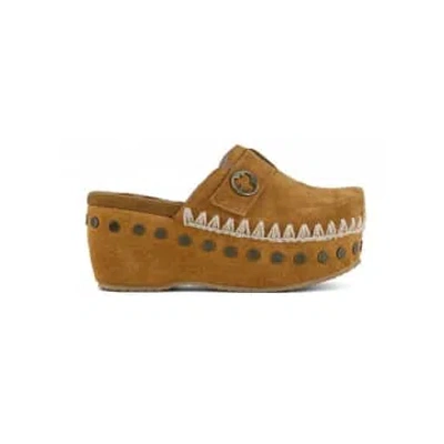 Mou Plain Suede Clog In Brown