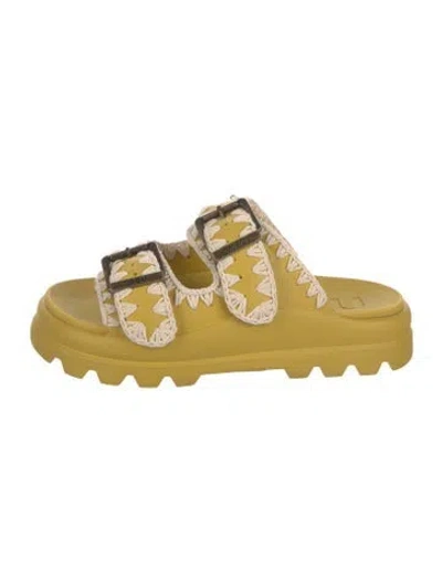 Pre-owned Mou Printed Embroidered Accent Slides In Yellow