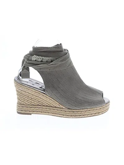 Pre-owned Mou Sandals In Green