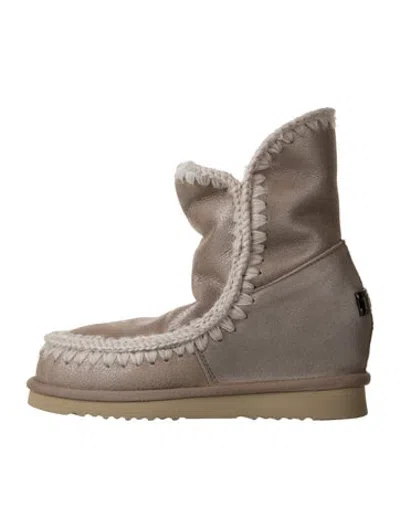 Pre-owned Mou Shearling Boots In Brown