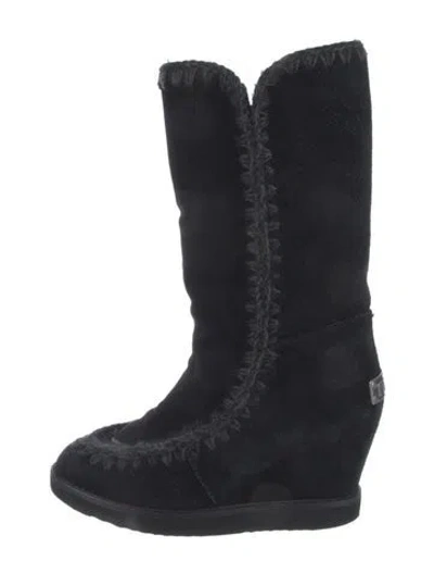Pre-owned Mou Suede Boots In Black