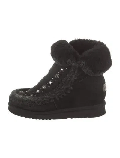 Pre-owned Mou Suede Boots In Black