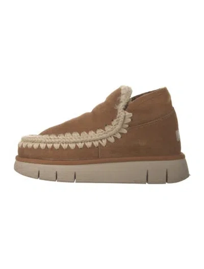 Pre-owned Mou Suede Boots In Neutrals