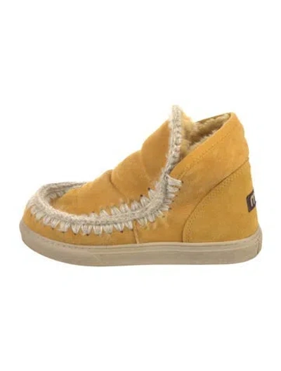 Pre-owned Mou Suede Lace-up Boots In Yellow