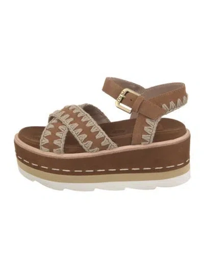 Pre-owned Mou Suede Sandals In Neutral