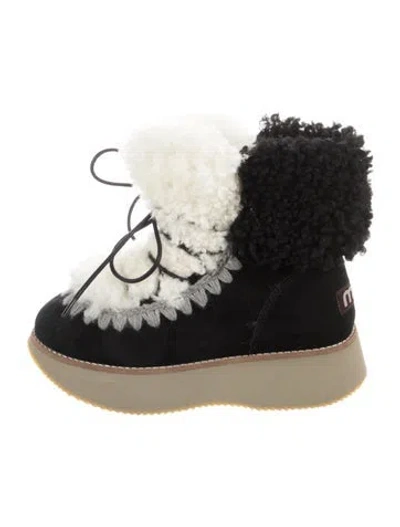 Pre-owned Mou Suede Snow Boots In Black