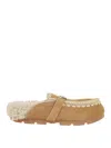 Mou Plush Sheep Skin Slippers With Decorative Stitching In Marrón