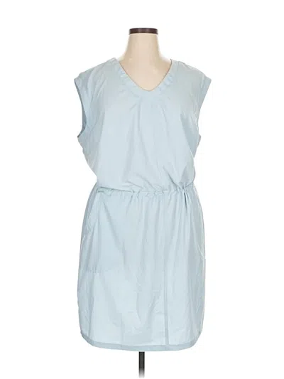 Pre-owned Mountain And Isles Casual Dress In Blue
