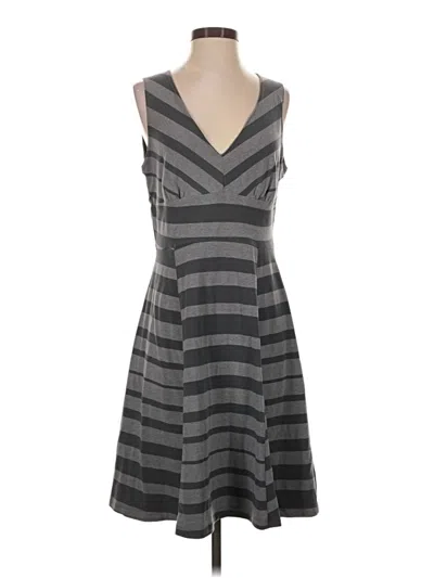 Pre-owned Mountain Hardwear Casual Dress In Gray