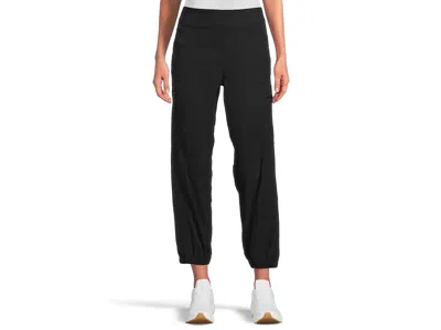 Mountain Hardwear Dynamatm High Rise Utility Joggers In Black