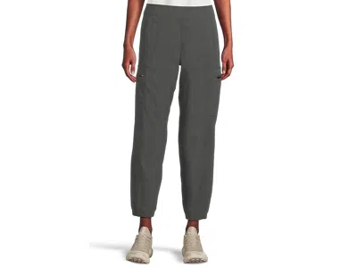 Mountain Hardwear Dynamatm High Rise Utility Joggers In Gray